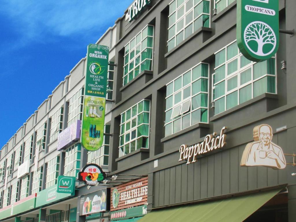 מואר Tropicana Boutique Hotel מראה חיצוני תמונה
