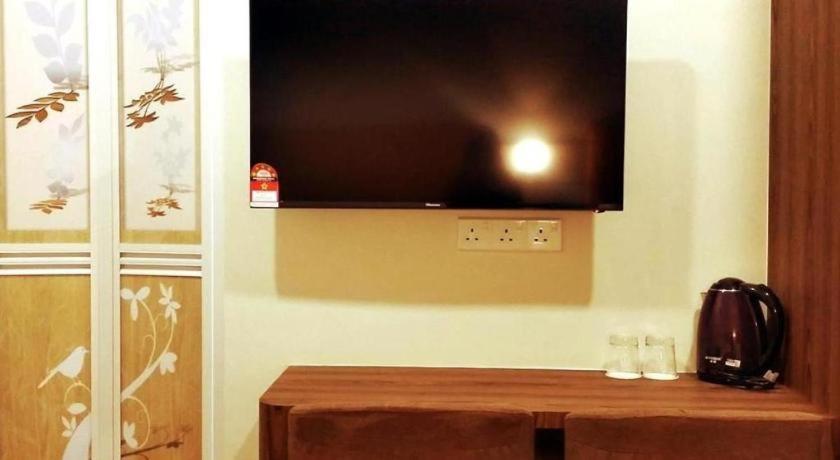 מואר Tropicana Boutique Hotel מראה חיצוני תמונה