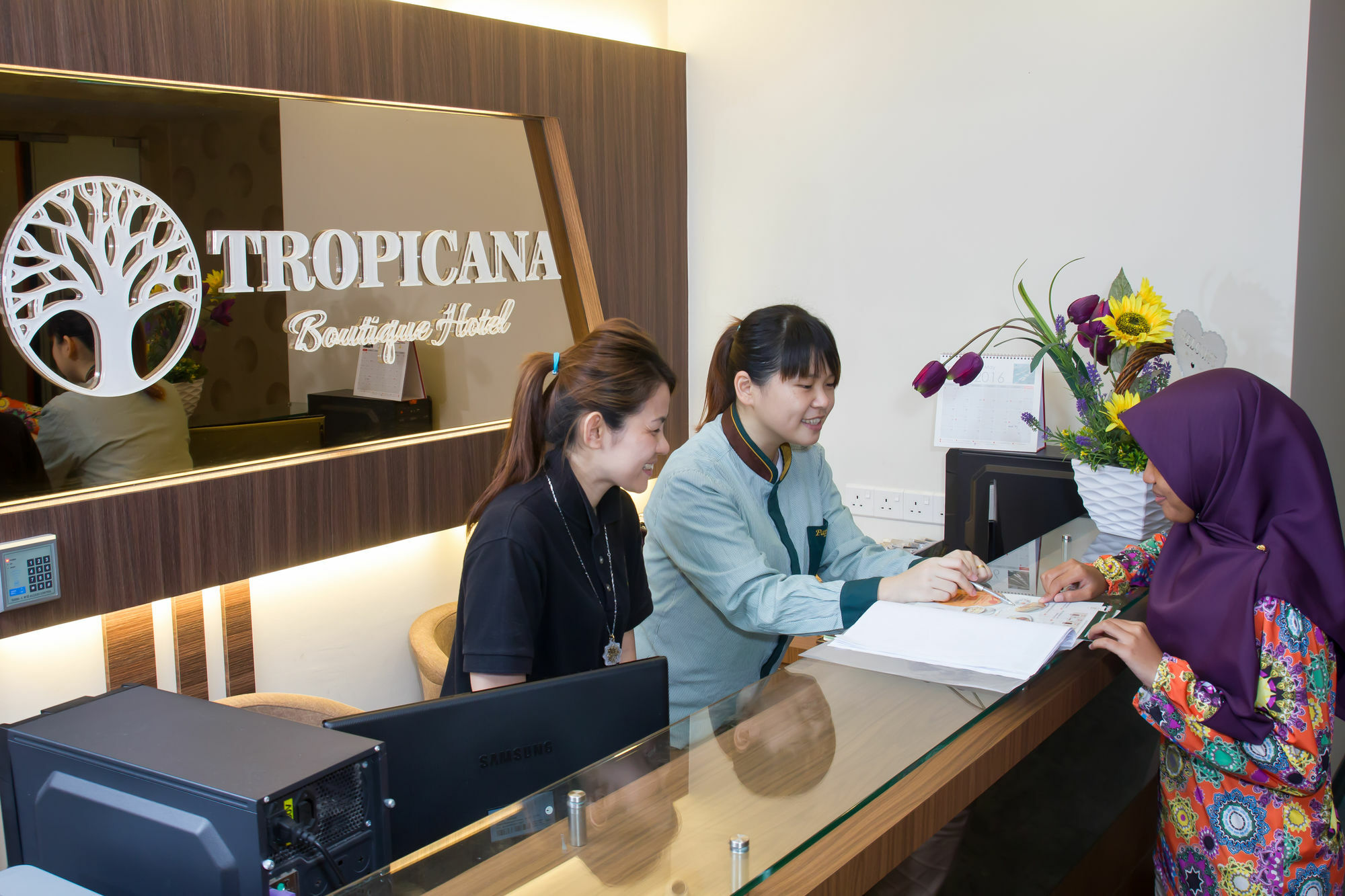 מואר Tropicana Boutique Hotel מראה חיצוני תמונה